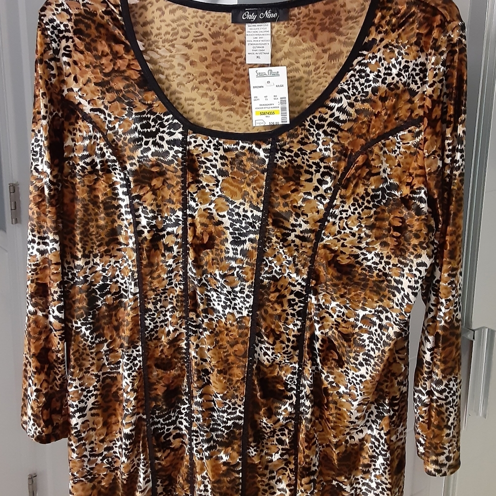 Ladies top